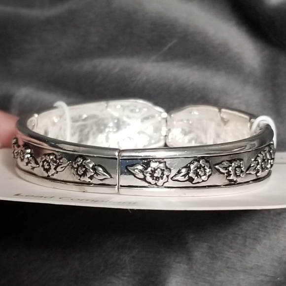 2 Pc Silver Flower Bracelet & Citrine Ring Bundle - Picture 6 of 10